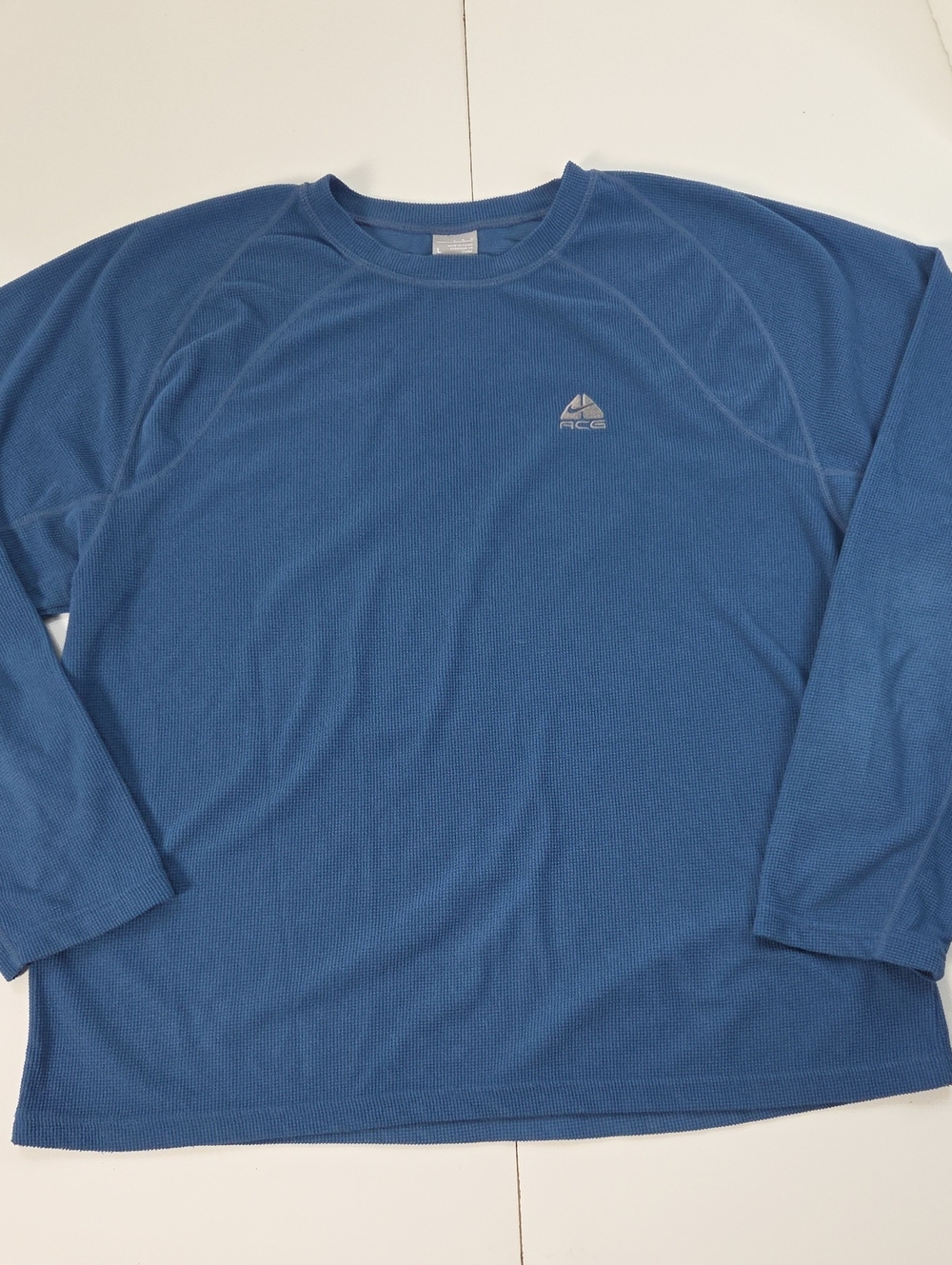 Nike ACG Men's Long Sleeve Crew Shirt - Blue